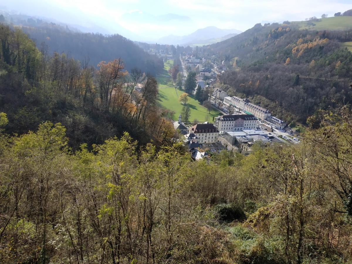 Appartement Chateau Uriage-Chamrousse Saint-Martin-dʼUriage المظهر الخارجي الصورة
